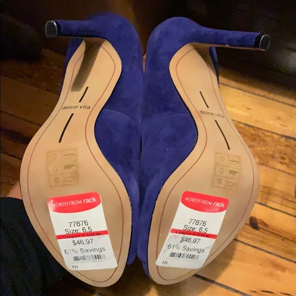 Dolce Vita Blue Isabel Peep Toe Pump - Picture 5 of 6